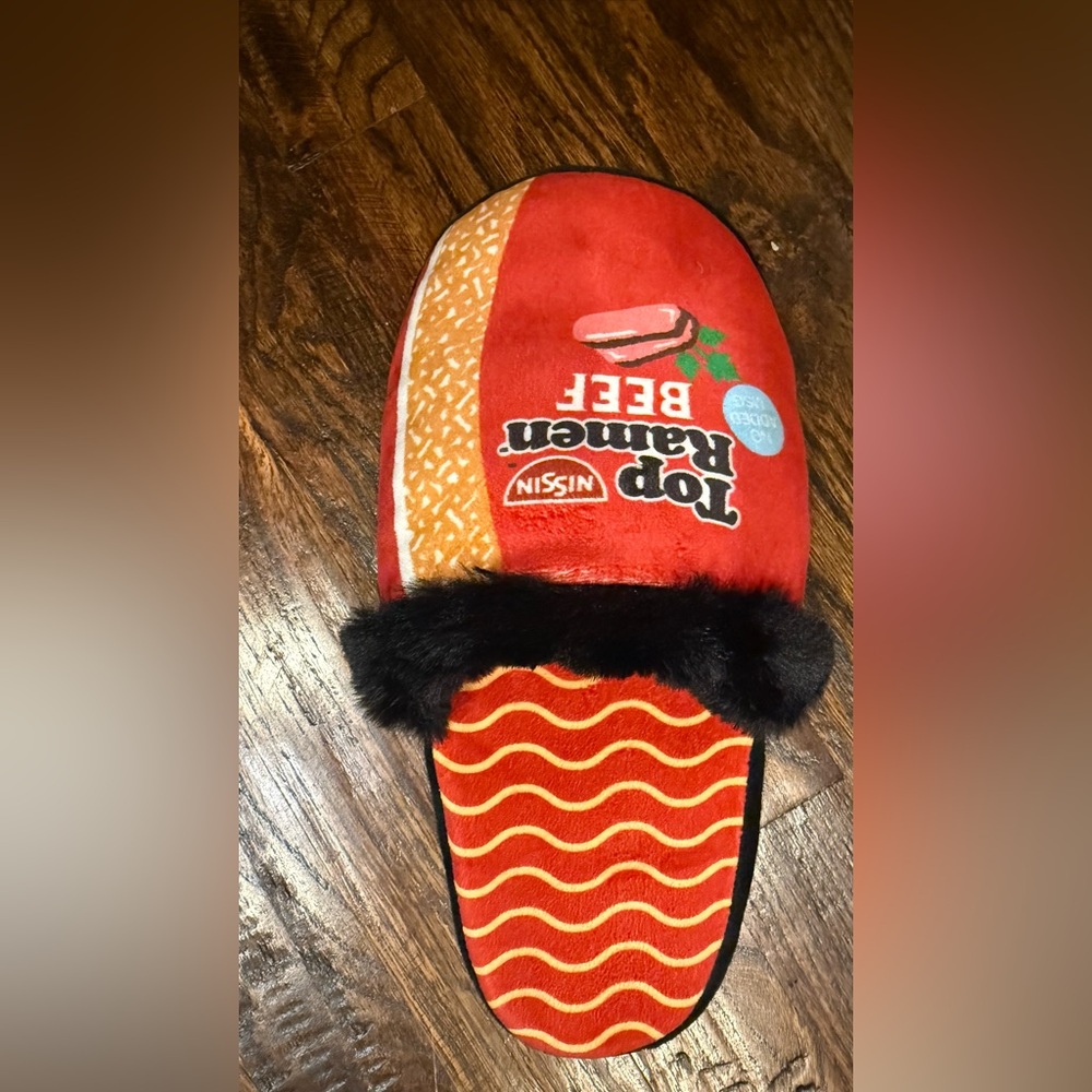 Odd Sox Top Ramen Slippers - Red and Orange - Beef and Chicken | Sz L - Unisex - Picture 2 of 5